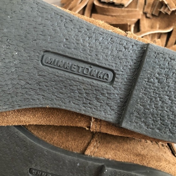 Minnetonka brown 3 layer suede fringe moccasins womens size 5 - Picture 4 of 8